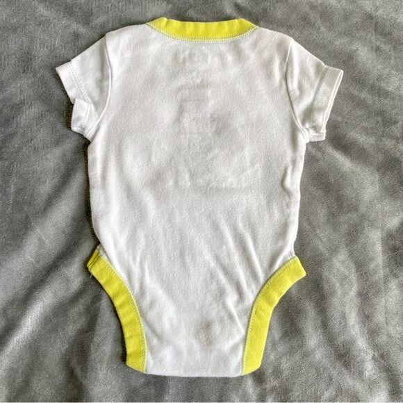 4/$10 - Vintage Old Navy Turtle and Bird Bodysuit - Picture 3 of 4